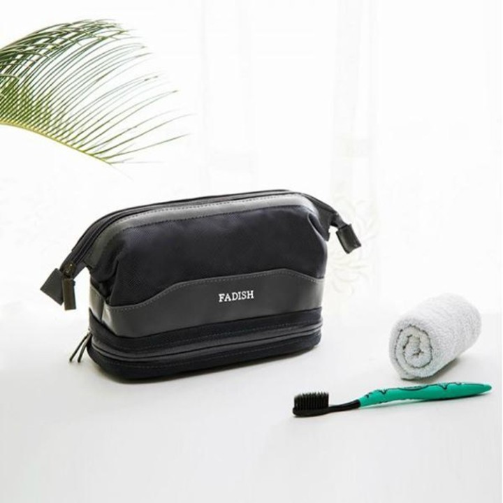 Trousse toilette camping voyage